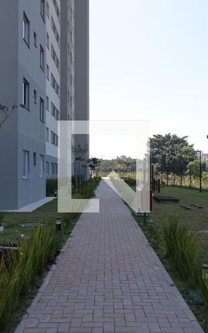 Apartamento para alugar com 35m², 2 quartos e sem vagaÁrea comum - Pista de caminhada
