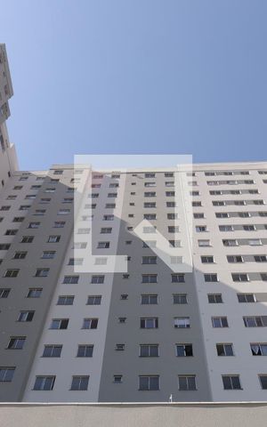 Apartamento para alugar com 35m², 2 quartos e sem vagaÁrea comum - Prédio