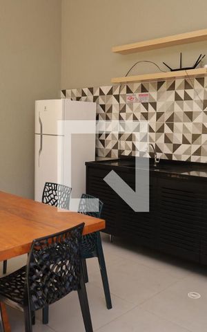 Apartamento para alugar com 35m², 2 quartos e sem vagaÁrea comum - Churrasqueira