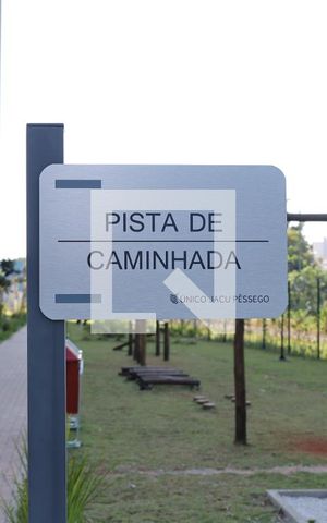 Apartamento para alugar com 35m², 2 quartos e sem vagaÁrea comum - Pista de caminhada