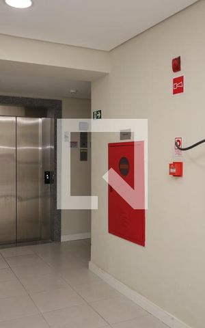 Apartamento para alugar com 35m², 2 quartos e sem vagaÁrea comum - Saguão do prédio