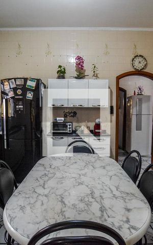 Casa à venda com 500m², 7 quartos e 4 vagasCozinha