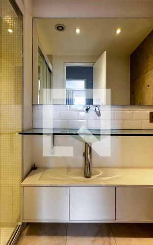 Apartamento para alugar com 69m², 2 quartos e 1 vagaBanheiro Social