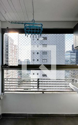 Apartamento para alugar com 69m², 2 quartos e 1 vagaÁrea de Serviço