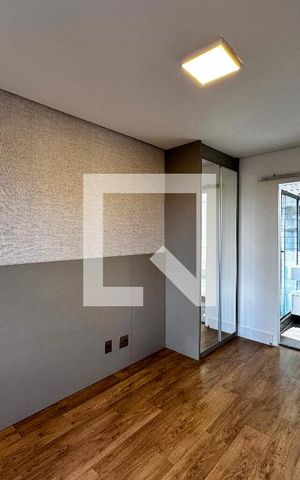Apartamento para alugar com 69m², 2 quartos e 1 vagaSuíte