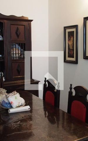 Casa à venda com 283m², 5 quartos e 6 vagasSala de Jantar
