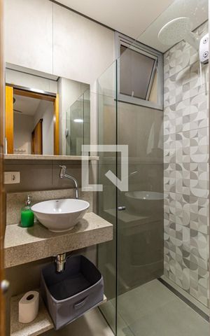 Apartamento à venda com 57m², 2 quartos e sem vaga Apartamento à venda com 57m², 2 quartos e sem vagaSuíte - Banheiro 1