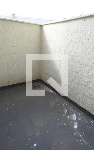 Apartamento para alugar com 56m², 2 quartos e 1 vaga Apartamento para alugar com 56m², 2 quartos e 1 vagaVaranda