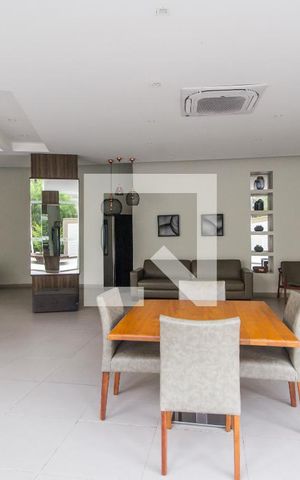 Apartamento à venda com 105m², 2 quartos e 2 vagas Apartamento à venda com 105m², 2 quartos e 2 vagasÁrea comum - Salão de festas