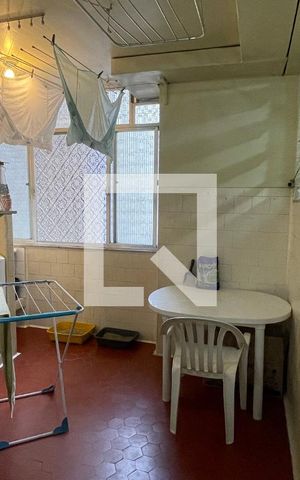 Apartamento à venda com 185m², 4 quartos e 1 vagaÁrea de Serviço