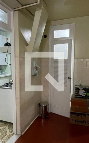 Apartamento à venda com 185m², 4 quartos e 1 vagaÁrea de Serviço