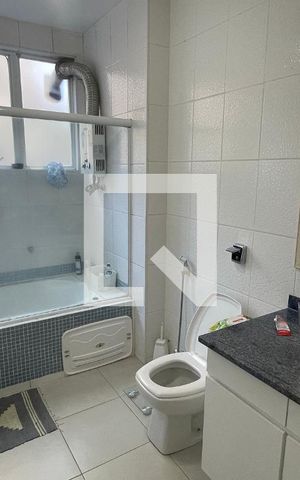 Apartamento à venda com 185m², 4 quartos e 1 vagaBanheiro 1