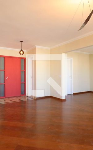 Apartamento para alugar com 200m², 3 quartos e 3 vagasSala de TV