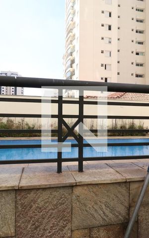 Apartamento para alugar com 200m², 3 quartos e 3 vagasPiscina