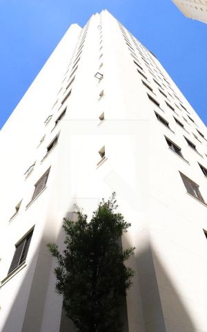 Apartamento para alugar com 200m², 3 quartos e 3 vagasFachada