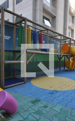 Apartamento à venda com 27m², 1 quarto e sem vagaÁrea comum - Playground