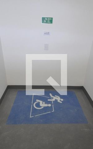 Apartamento à venda com 27m², 1 quarto e sem vagaÁrea comum