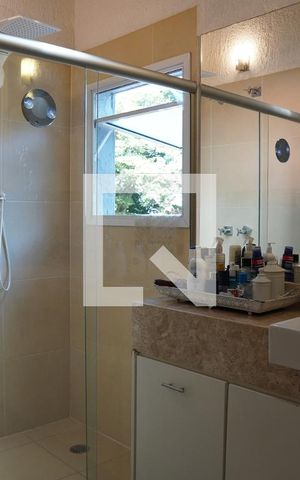 Casa à venda com 500m², 5 quartos e 5 vagasBanheiro 2
