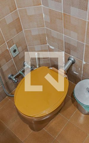 Casa à venda com 378m², 5 quartos e 2 vagasBanheiro