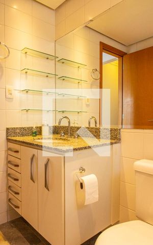 Apartamento à venda com 131m², 3 quartos e 3 vagasBanheiro da Suíte
