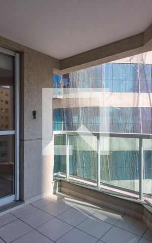 Apartamento à venda com 131m², 3 quartos e 3 vagasVaranda