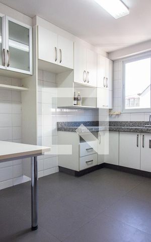 Apartamento à venda com 131m², 3 quartos e 3 vagasCozinha