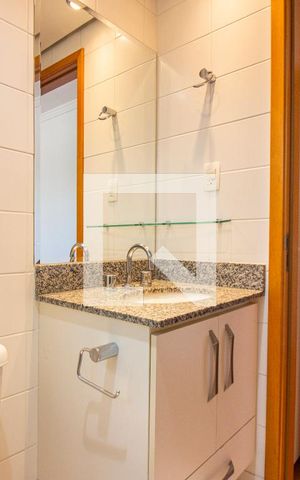 Apartamento à venda com 131m², 3 quartos e 3 vagasBanheiro