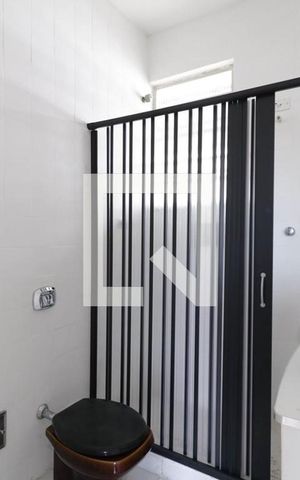 Apartamento para alugar com 100m², 2 quartos e sem vaga Apartamento para alugar com 100m², 2 quartos e sem vagaBanheiro