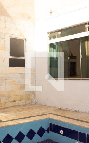 Casa à venda com 200m², 1 quarto e 2 vagas Casa à venda com 200m², 1 quarto e 2 vagasÁrea comum