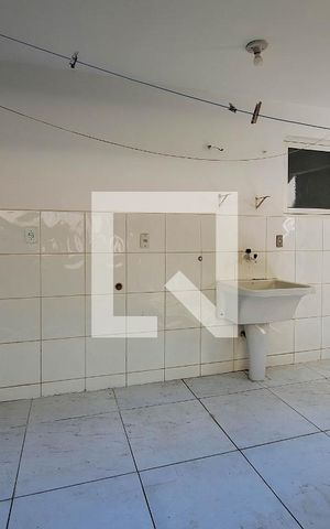 Casa à venda com 264m², 3 quartos e 4 vagas Casa à venda com 264m², 3 quartos e 4 vagasÁrea de Serviço