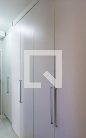 Apartamento à venda com 81m², 3 quartos e 1 vaga Apartamento à venda com 81m², 3 quartos e 1 vagaSuíte 1