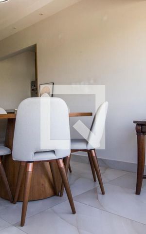 Apartamento à venda com 81m², 3 quartos e 1 vaga Apartamento à venda com 81m², 3 quartos e 1 vagaSala de Jantar
