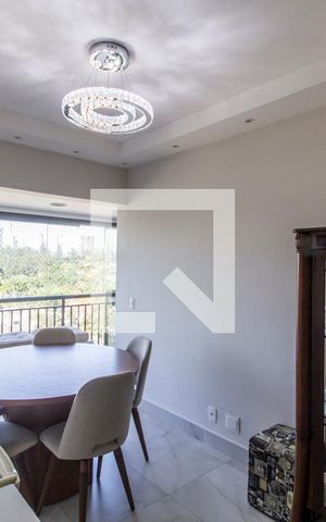 Apartamento à venda com 81m², 3 quartos e 1 vaga Apartamento à venda com 81m², 3 quartos e 1 vagaSala de Jantar