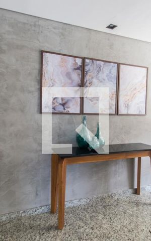 Apartamento à venda com 81m², 3 quartos e 1 vagaHall social