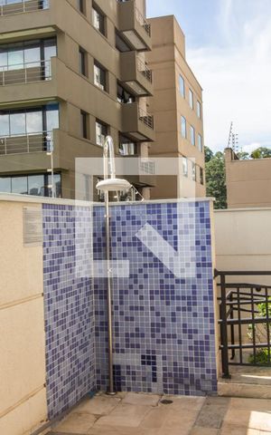 Apartamento à venda com 81m², 3 quartos e 1 vagaPiscina