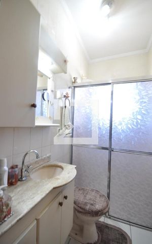 Casa à venda com 117m², 3 quartos e 2 vagasBanheiro da Suíte