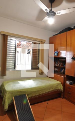 Casa à venda com 117m², 3 quartos e 2 vagasQuarto 2