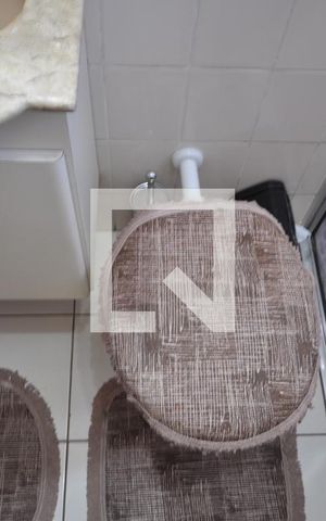 Casa à venda com 117m², 3 quartos e 2 vagasBanheiro da Suíte