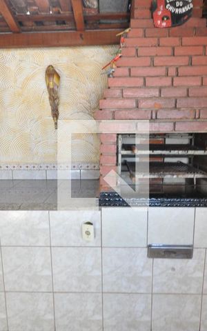 Casa à venda com 117m², 3 quartos e 2 vagasChurrasqueira