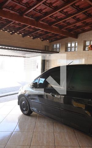Casa à venda com 117m², 3 quartos e 2 vagasGaragem