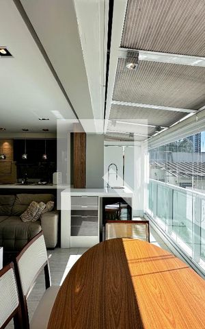 Apartamento à venda com 58m², 1 quarto e 1 vagaSacada