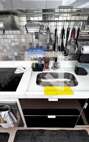 Apartamento à venda com 58m², 1 quarto e 1 vagaSala//Cozinha