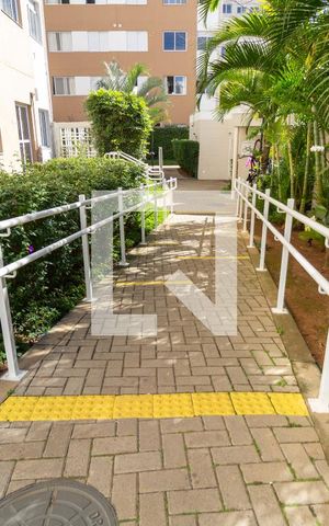 Apartamento para alugar com 35m², 1 quarto e sem vaga Apartamento para alugar com 35m², 1 quarto e sem vagaÁrea Comum - Rampa de Acesso