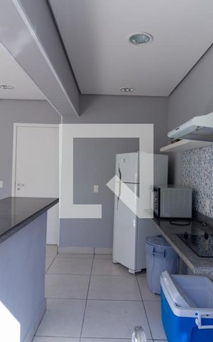 Apartamento para alugar com 35m², 1 quarto e sem vaga Apartamento para alugar com 35m², 1 quarto e sem vagaÁrea Comum - Salão de Festas - Copa