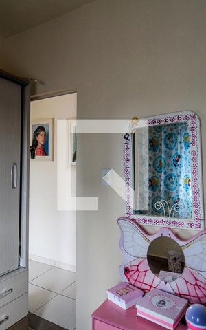 Casa à venda com 230m², 4 quartos e 2 vagasQuarto