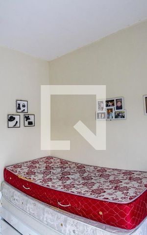 Casa à venda com 230m², 4 quartos e 2 vagasQuarto