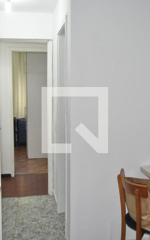 Apartamento à venda com 85m², 2 quartos e 1 vagaDispensa 