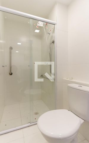 Apartamento para alugar com 34m², 1 quarto e sem vaga Apartamento para alugar com 34m², 1 quarto e sem vagaBanheiro