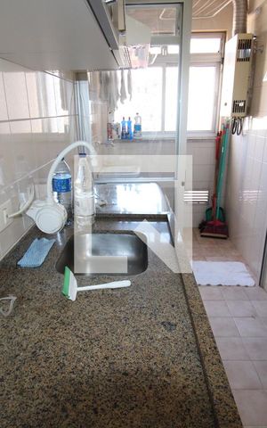 Apartamento para alugar com 65m², 3 quartos e 2 vagasCozinha