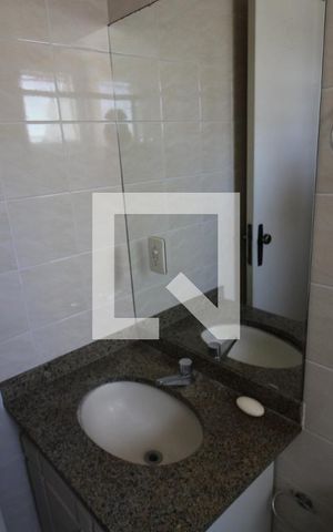 Apartamento para alugar com 65m², 3 quartos e 2 vagasBanheiro 1